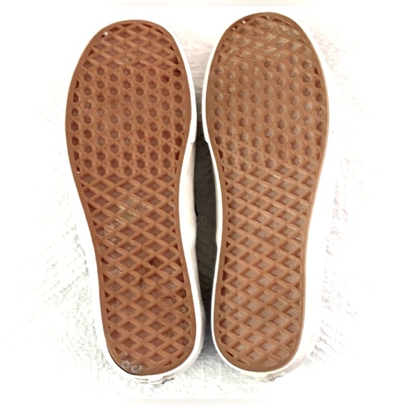 Vans Slip On Black Faux/Leather W8.5 M7 UK6 EU39 - Picture 5 of 9